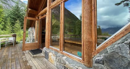Big Cabin sleeps 2-9 people, open fire place, view of the Sognefjord