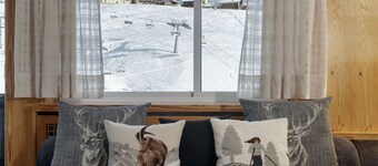 HelloChalet - The View ski-in/ski-out Matterhorn view with garage