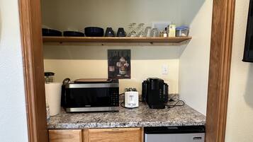 Fridge, microwave, coffee/tea maker, electric kettle