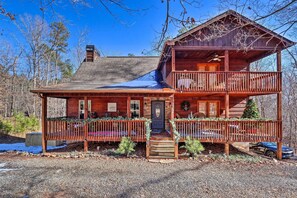 Exterior - Upscale Coosawattee Cabin w/ Hot Tub & Fire Pit! (Ellijay)