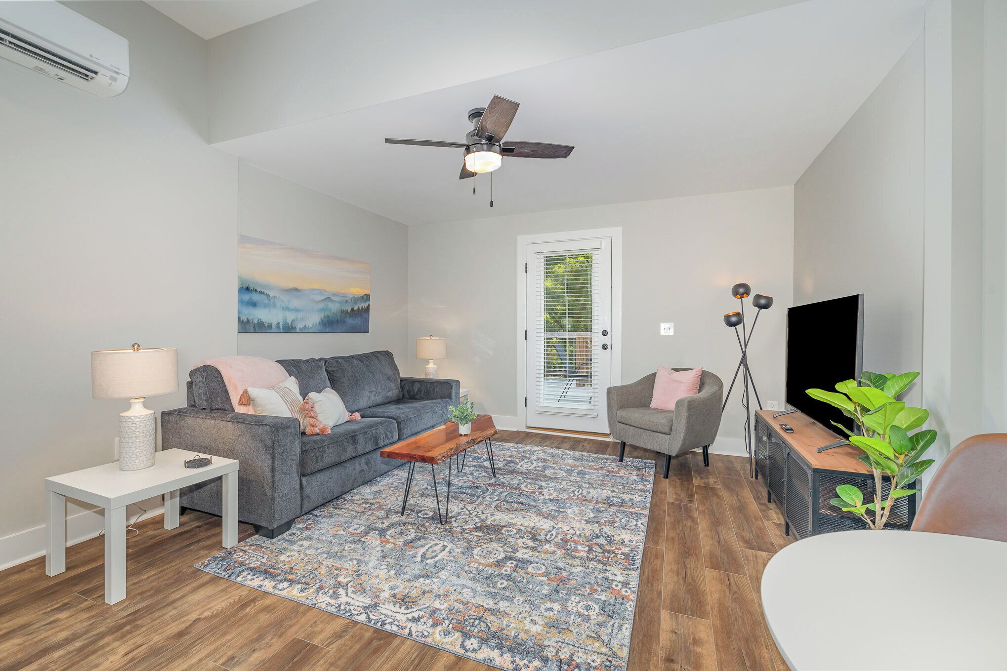 تلفزيون ذكي