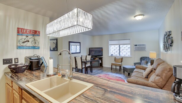 TV, fireplace - Walkable Lead Condo: 5 Mi to Terry Peak Ski Area! (Lead)