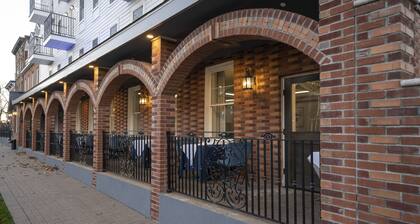 The Orange Inn Boutique Hotel