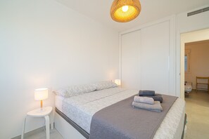 3 chambres, accĂšs au Wi-Fi (inclus), literie fournie