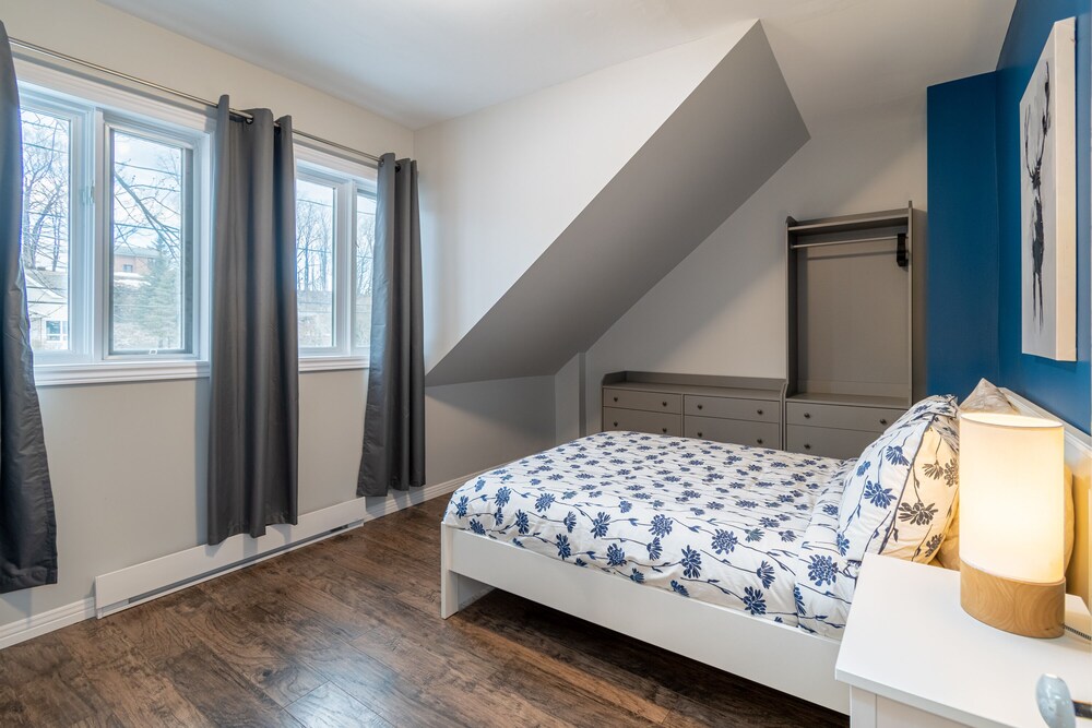 The time of an Islands View of the river (305446) SaintLaurentdel'ile d'Orleans Vrbo