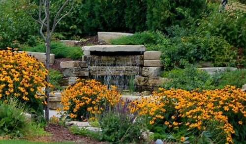 Waterfront Cupola House on the Bay in Tranquil Southern Door.