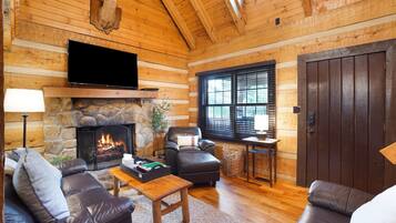 Smart TV, fireplace, DVD player