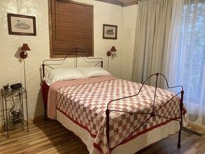 1 bedroom, iron/ironing board, bed sheets