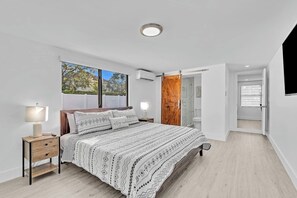 4 chambres, fer et planche à repasser, Wi-Fi gratuit, draps fournis