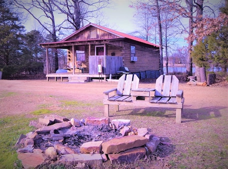 Property grounds. Indian Cabin @ Rock'n O Ranch Cabins