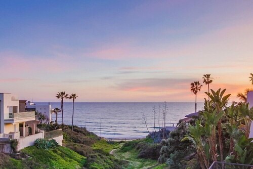 Direct Beach Access * 3 Story House * Ocean Views