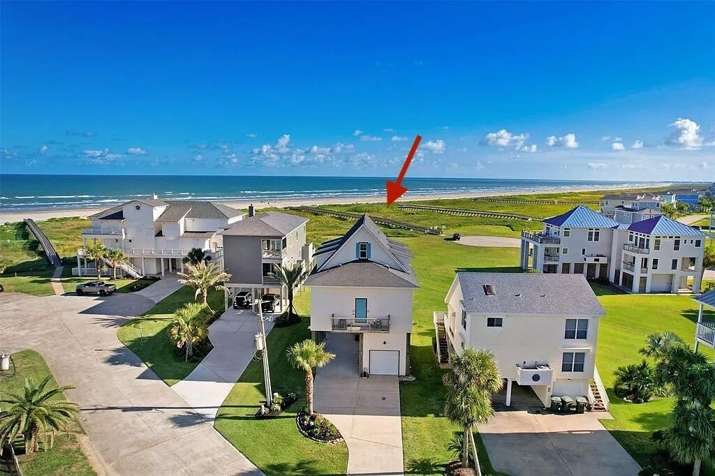 Beachfront | Fall Deals | Direct Beach View | Pool