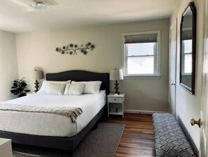 3 Schlafzimmer, Zimmersafe, Schreibtisch, Bügeleisen/Bügelbrett