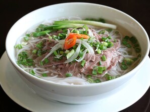 Daily buffet breakfast for a fee - Keypad Hotel - 24 Hang Ga (Hanoi)
