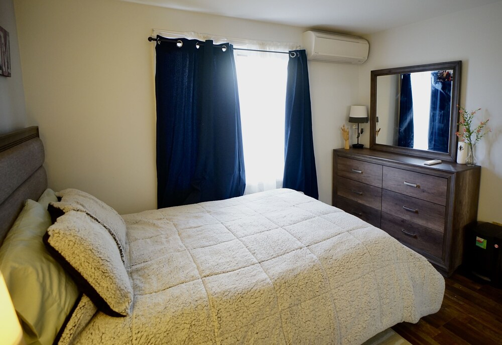 The Goose. Halifax Vrbo