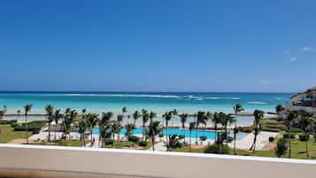 Vue sur la campagne depuis lâhĂ©bergement