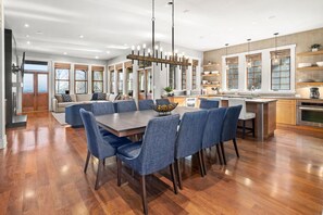 Dining - Whisper Mountain Lodge | Luxurious Home with Long-range Mountain Views (Leicester)