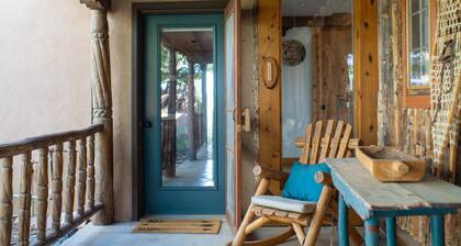 Adorable Casita in The Enchanted Circle