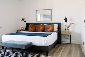 3 Schlafzimmer, Schreibtisch, Bügeleisen/Bügelbrett, kostenloses WLAN