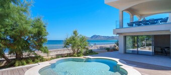 Brand new house on the beach with panoramic views and a pool