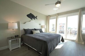 6 bedrooms, iron/ironing board, free WiFi, bed sheets