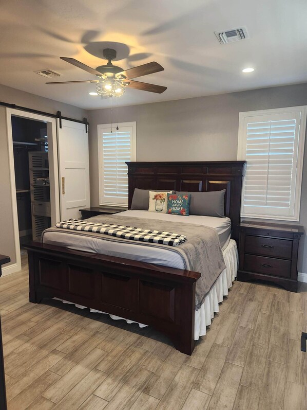 1 makuuhuone, ilmainen Wi-Fi, vuodevaatteet