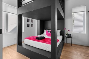 6 Schlafzimmer, Bügeleisen/Bügelbrett, WLAN, Bettwäsche