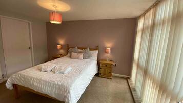 1 bedroom, iron/ironing board, WiFi