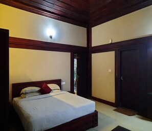 Chambre Deluxe | Bureau, Wi-Fi gratuit, draps fournis