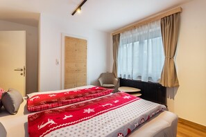 3 chambres, Wi-Fi gratuit, draps fournis