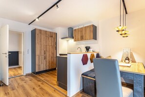 Interior - Apartment 'Bergwelt A1' with Mountain View, Balcony and Wi-Fi (Niederau)