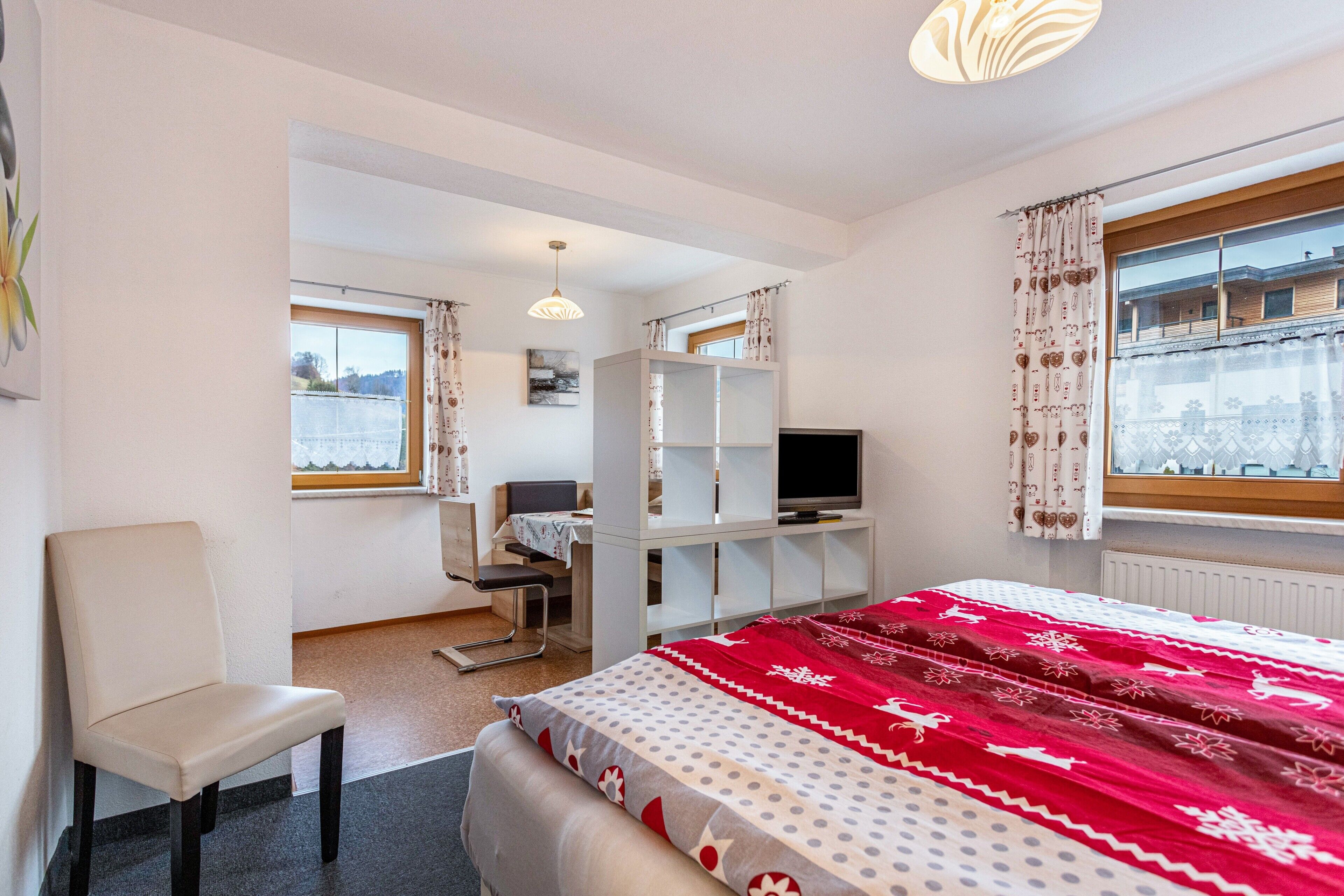 1 quarto, Wi-Fi de cortesia, roupa de cama