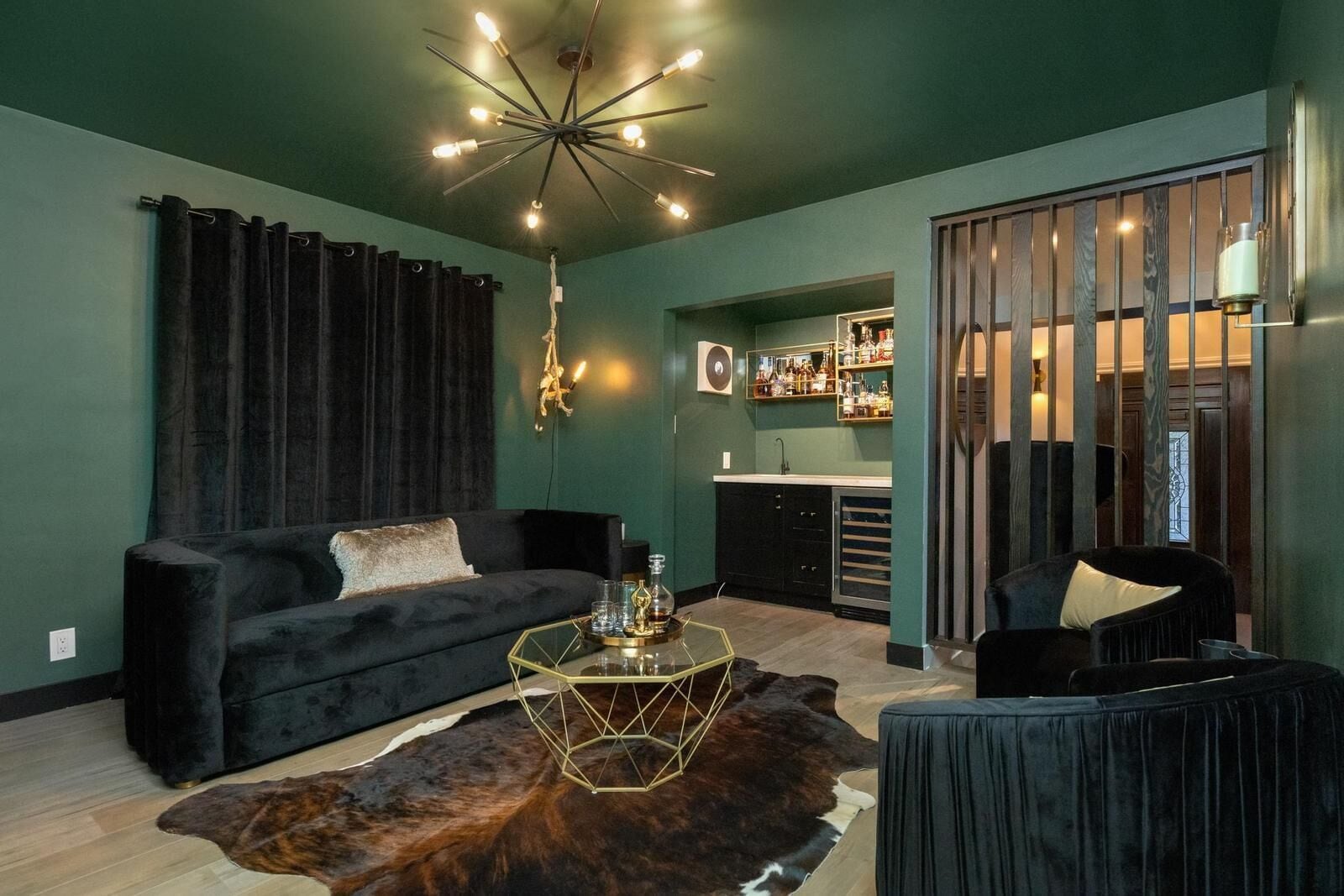 Villa, Multiple Beds, Patio, Garden View (Hidden Valley Pl) | Living area | 65-inch flat-screen TV with digital channels, TV, fireplace