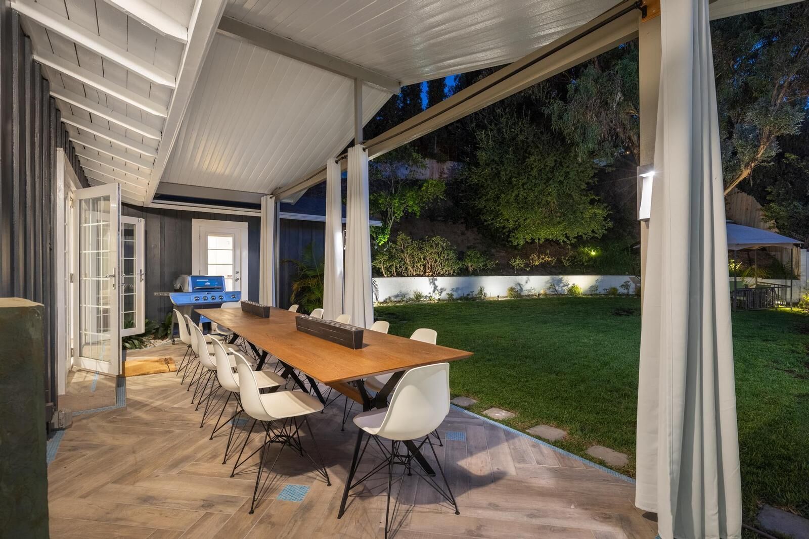 BBQ/picnic area