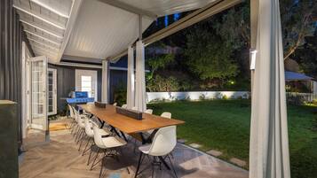 BBQ/picnic area