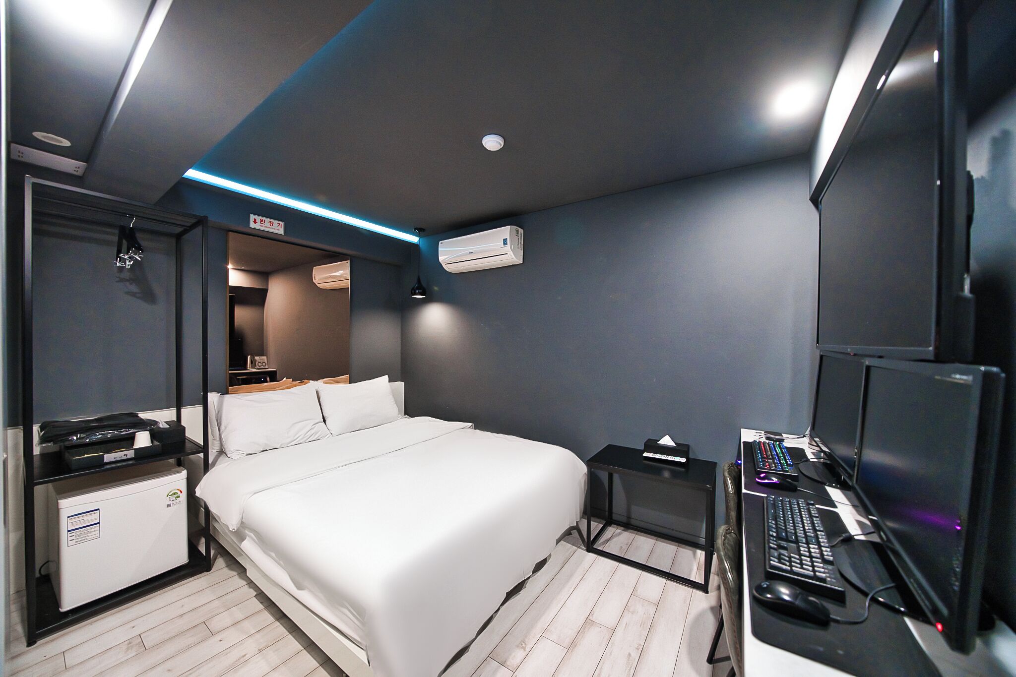 Photo - Shinchon Wol Hotel