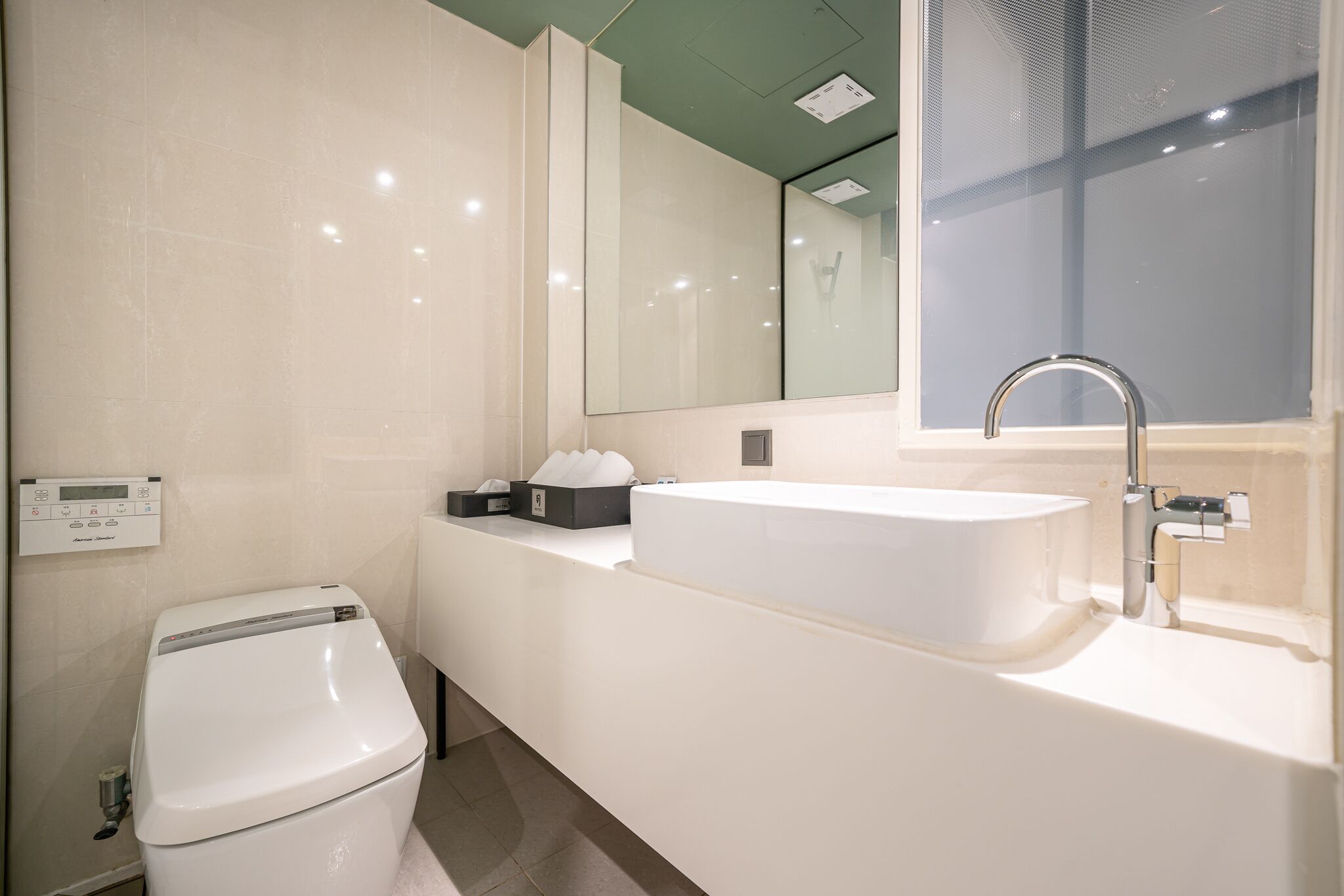 Photo - Shinchon Wol Hotel