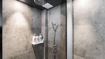 Standard Double Room | Bathroom | Free toiletries, hair dryer, bathrobes, slippers