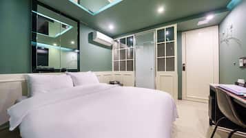 Deluxe Double Room | Bar mini, kalis bunyi, Wi-fi percuma, cadar katil