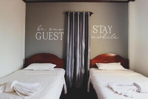 Basic Double or Twin Room, 1 Bedroom | Individually furnished, desk, blackout drapes, free WiFi - DaViKa Hotel (Vientiane)