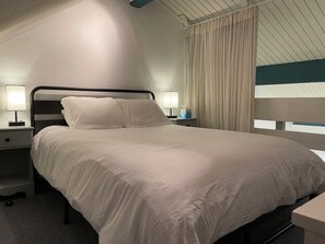 2 bedrooms, free WiFi, bed sheets - Fully remodeled 1 Bedroom + Loft great for families, with washer/dryer (Mammoth Lakes)