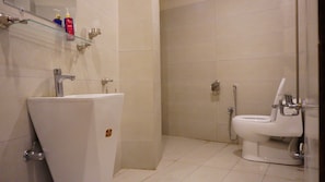 Premium Room | Bathroom