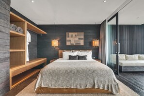 Roupas de cama premium, camas com colchões pillow-top, frigobar