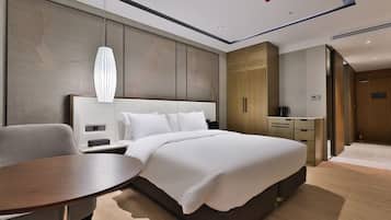 Signature Double rooftop | Down comforters, individually decorated, individually furnished