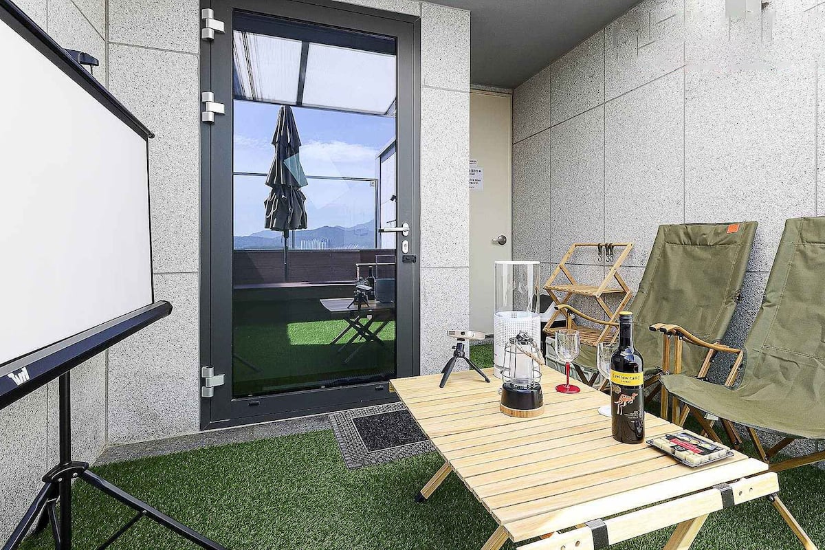 Signature Double rooftop | 1 slaapkamer, donzen dekbedden, individueel gedecoreerd