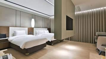 Suite Twin Rooftop | Duntäcken, individuell inredning, unika möbler och gratis wi-fi