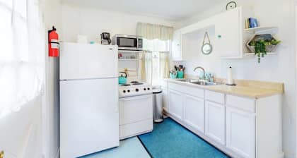 Ocean Breeze Cabin @ Pemaquid Beach
