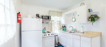 Ocean Breeze Cabin @ Pemaquid Beach