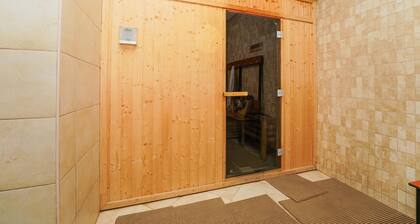 Exclusive Deluxe One Bedroom