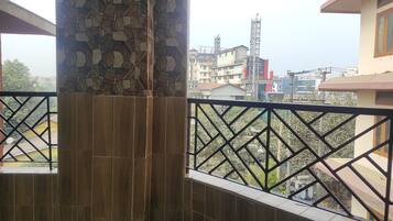 Standard Room | City view